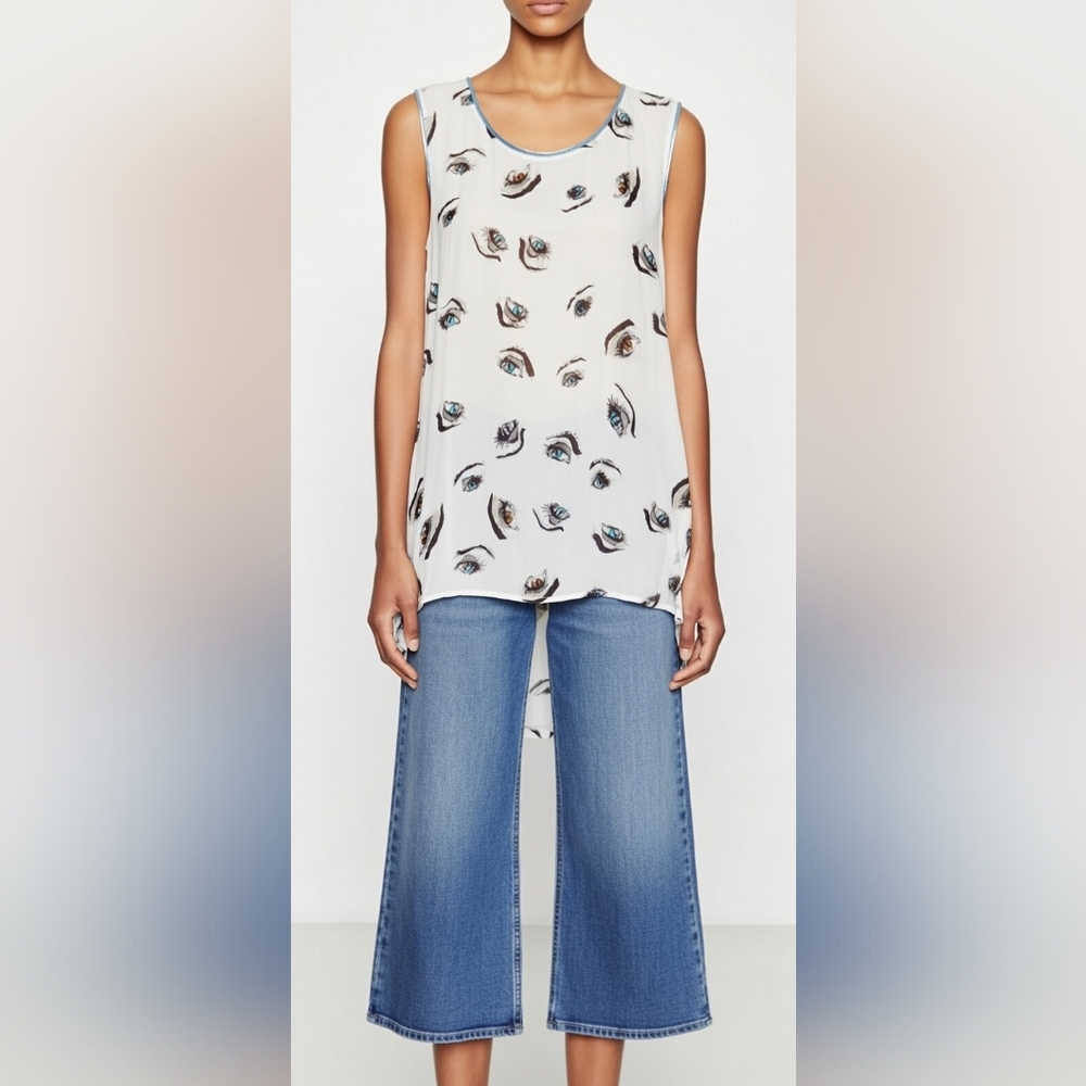 Eyedoll top